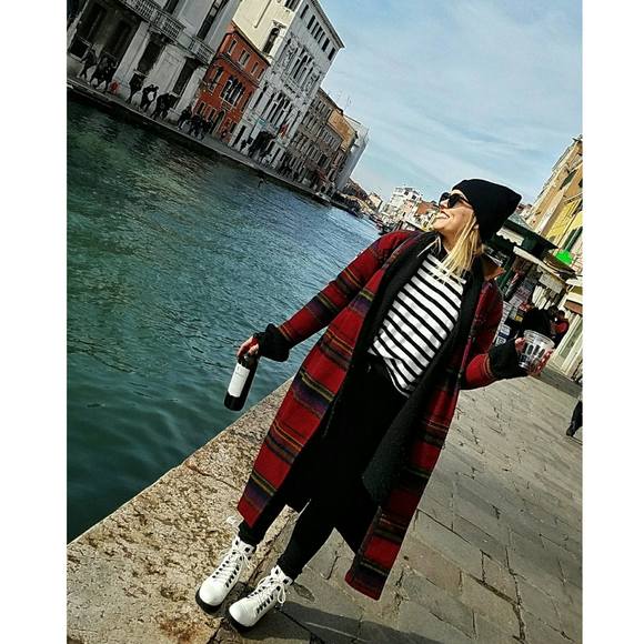 Meet your Posher, Brittany - Picture 1 of 1